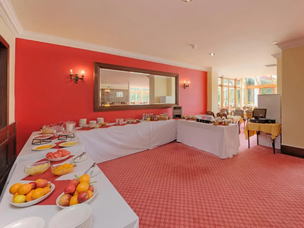 Muthu Royal Hotel