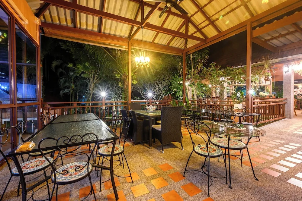 Vimonsiri Hill Resort & Spa