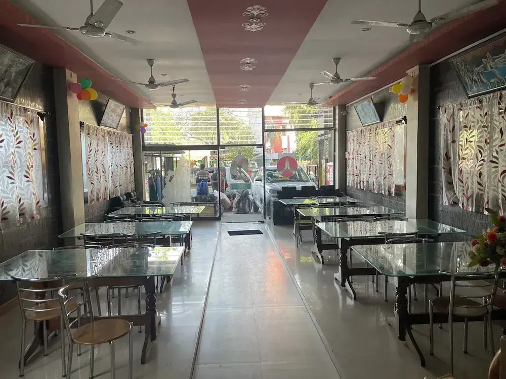 Hotel Nondikeshore