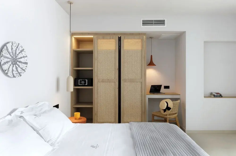 Infinity View Suites Tinos