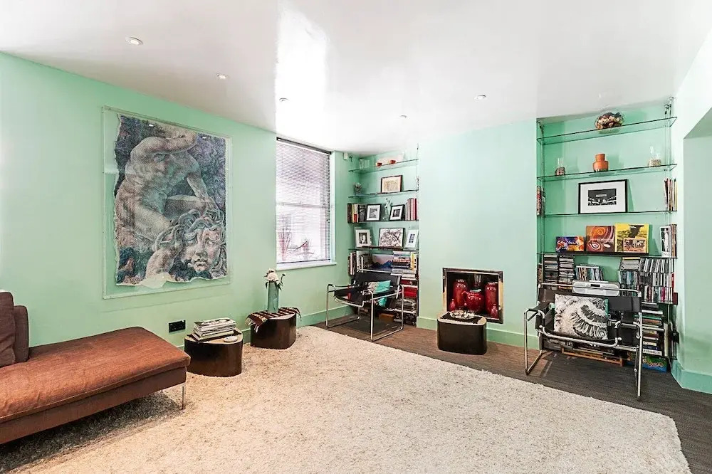 Stylish Mews Home in Kensington