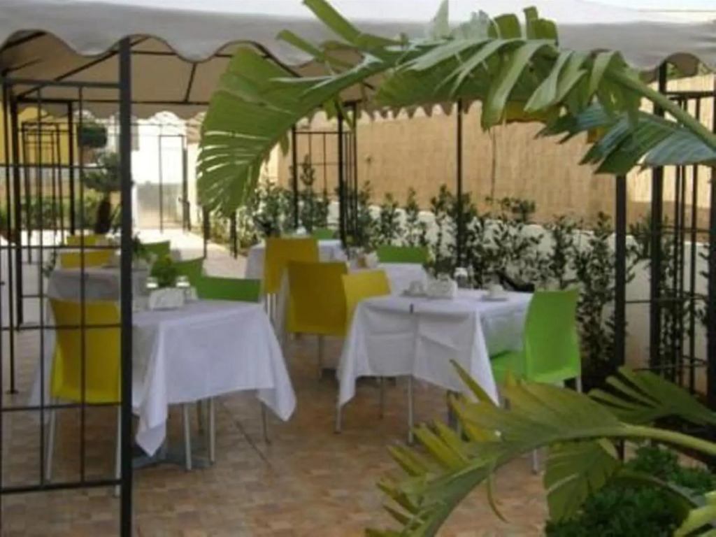 Hotel Sikania
