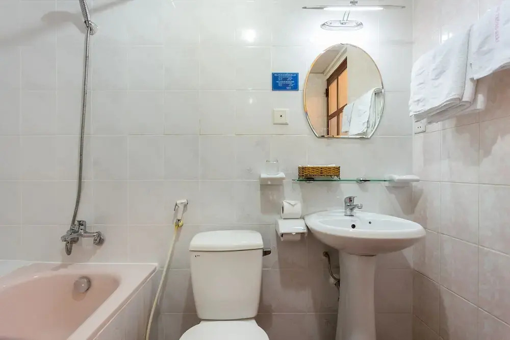 TaoDan Guesthouse by OYO Rooms