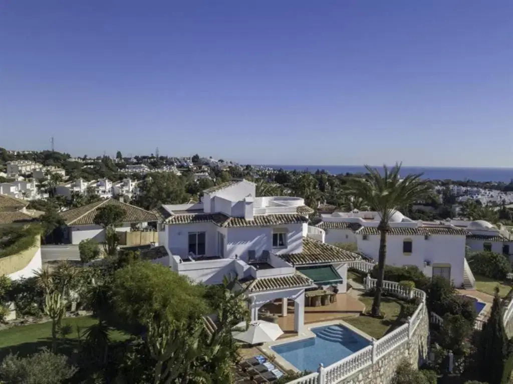20787 - Spacious Villa