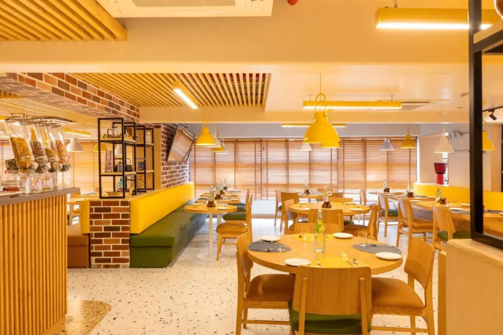 Bloom Hub WEH Andheri