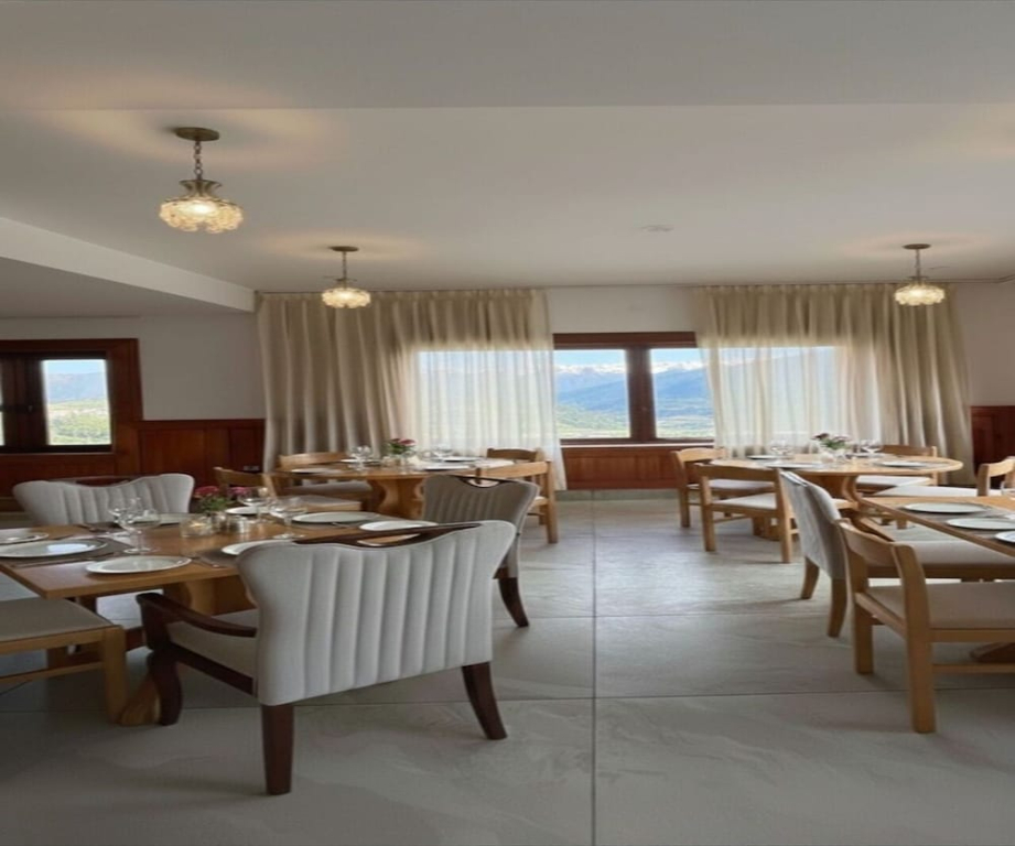 The Zurfi's Hotel
