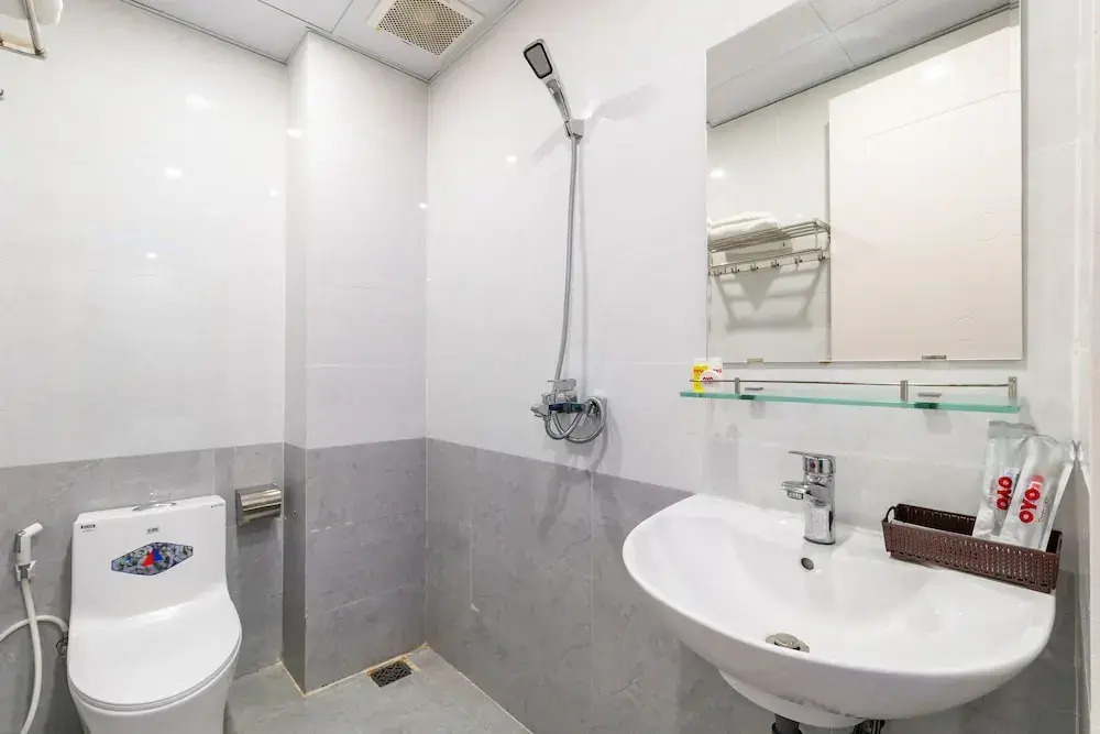 OYO 344 Three Girl Hotel & Apartment