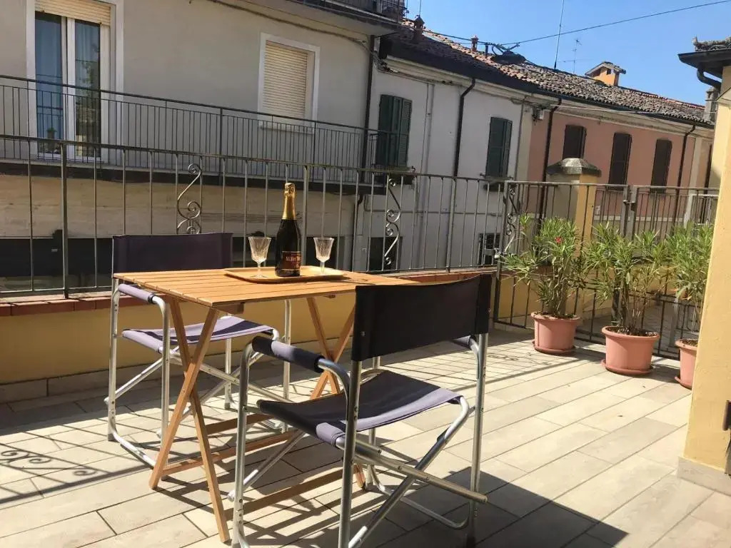 Via di Roma 4