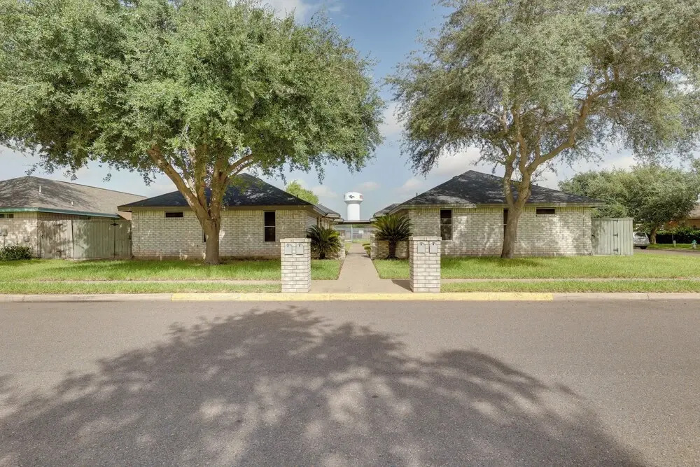 Pet-friendly Edinburg Apartment With Pool Access!