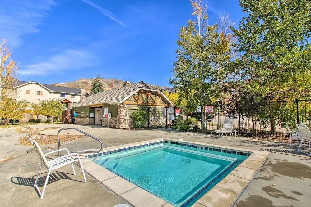 Cozy Eden Condo Retreat < 6 Mi to Ski Resort!