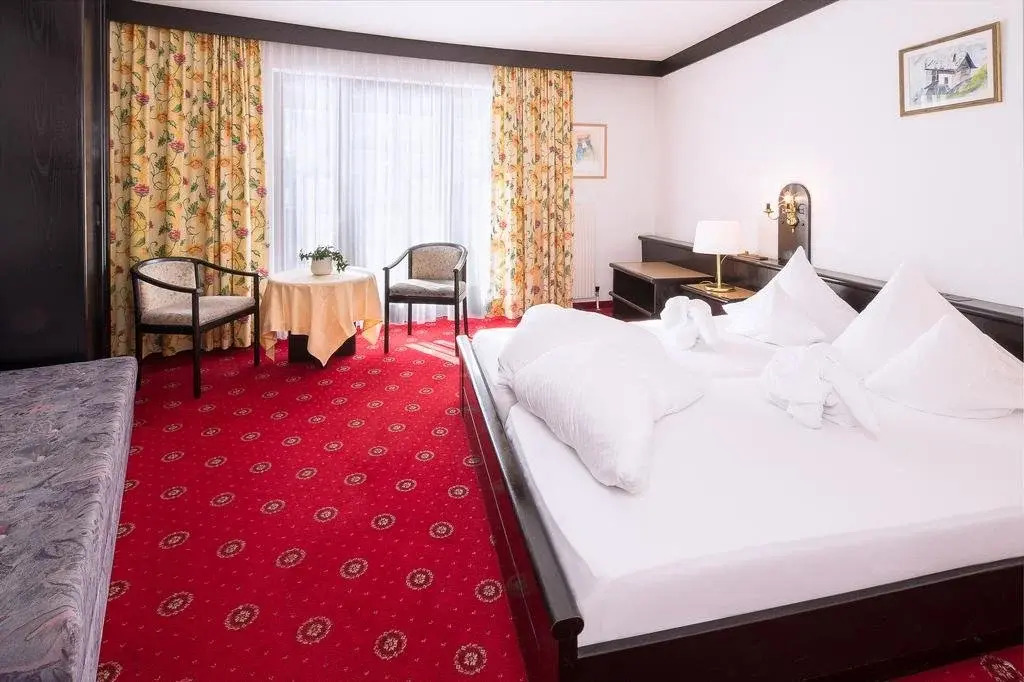 Hotel Neue Burg