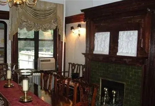 The New York Renaissance Home and Guesthouse