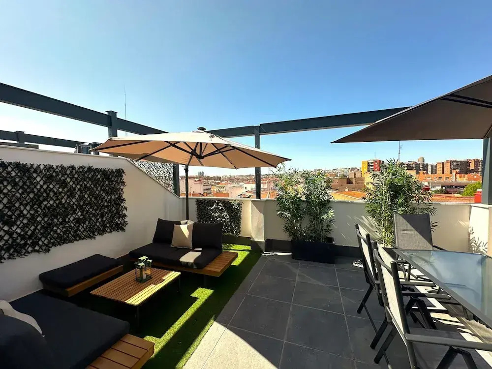 APARTAHOTEL MADRID URBAN SUITES - EDIFICIO EXCLUSIVO- 7 Apartments Boutique Full Equiped