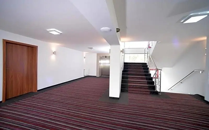 Zem-Tourist 250M OD MORZA, ODKRYTY BASEN, PLAC ZABAW, PARKING, WYŻYWIENIE