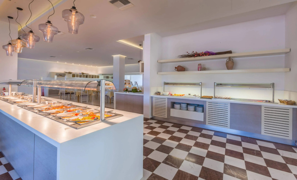 Tigaki Beach Hotel