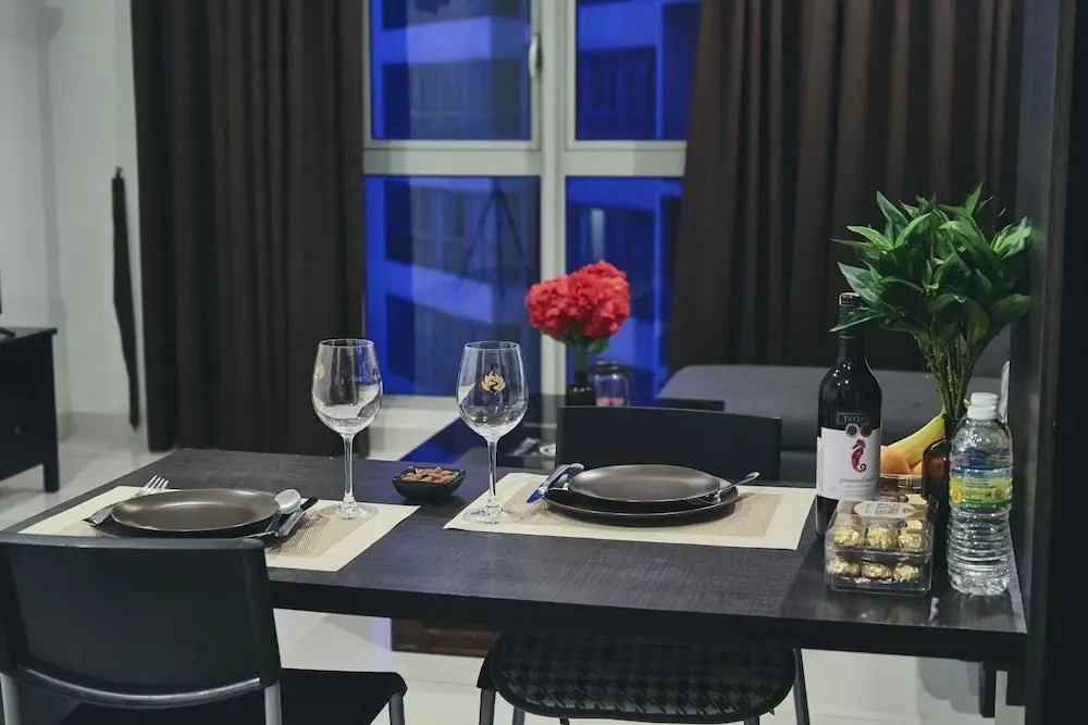 Regalia Residence at KLCC View Sky Pool by MC