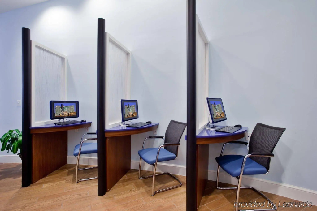 Delta Hotels by Marriott Raleigh-Durham at Research Triangle Park