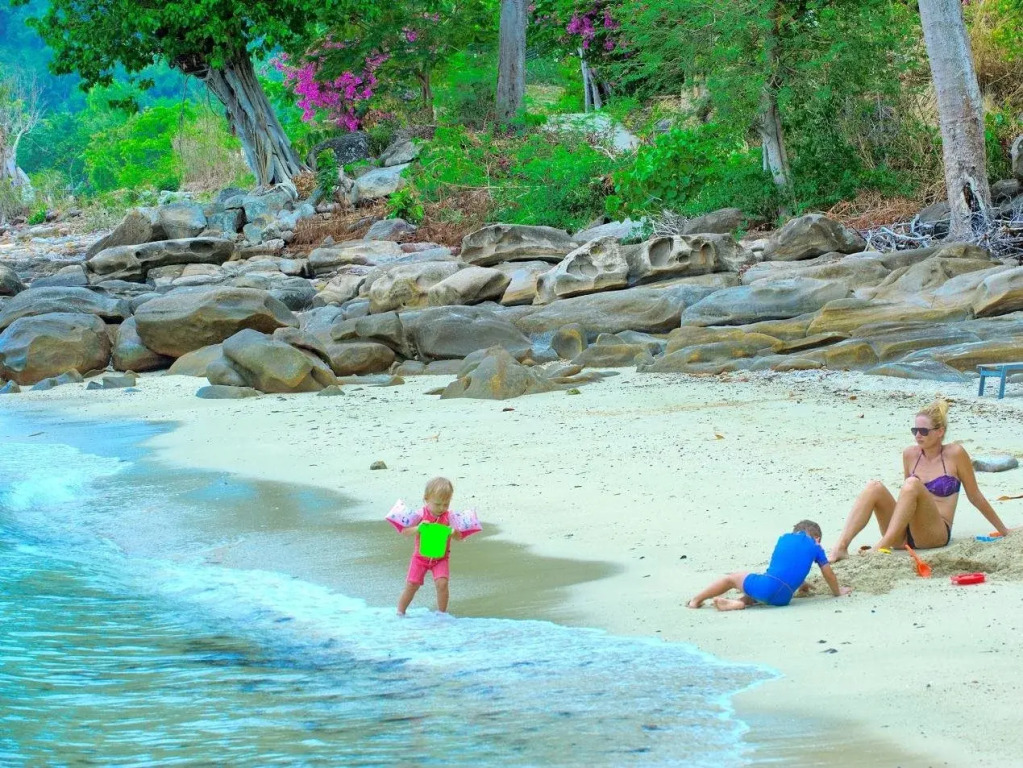 Phi Phi Bayview & Premier Resort