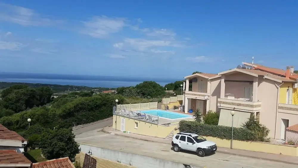 Holiday House la Caldosa Apartment c11 Terrace With sea View and Swimming Pool