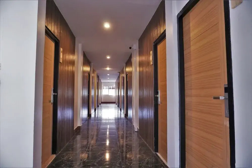 7 House