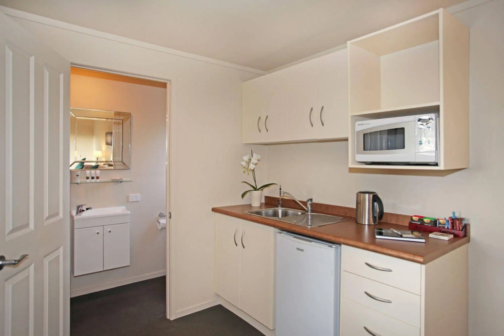 Auckland Country Cottages