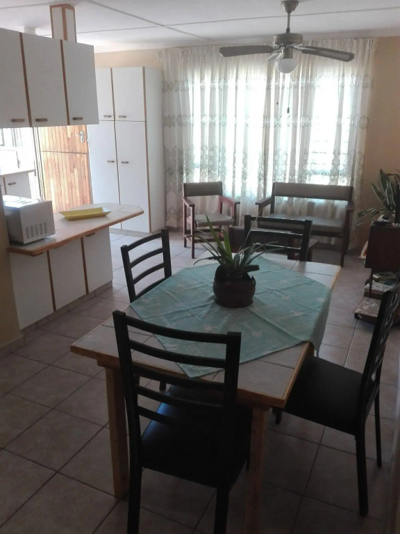 JoThams Bed & Breakfast or Self-catering