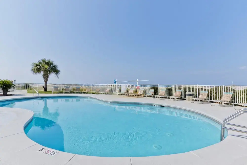 Plantation Palms Condos by ALBVR