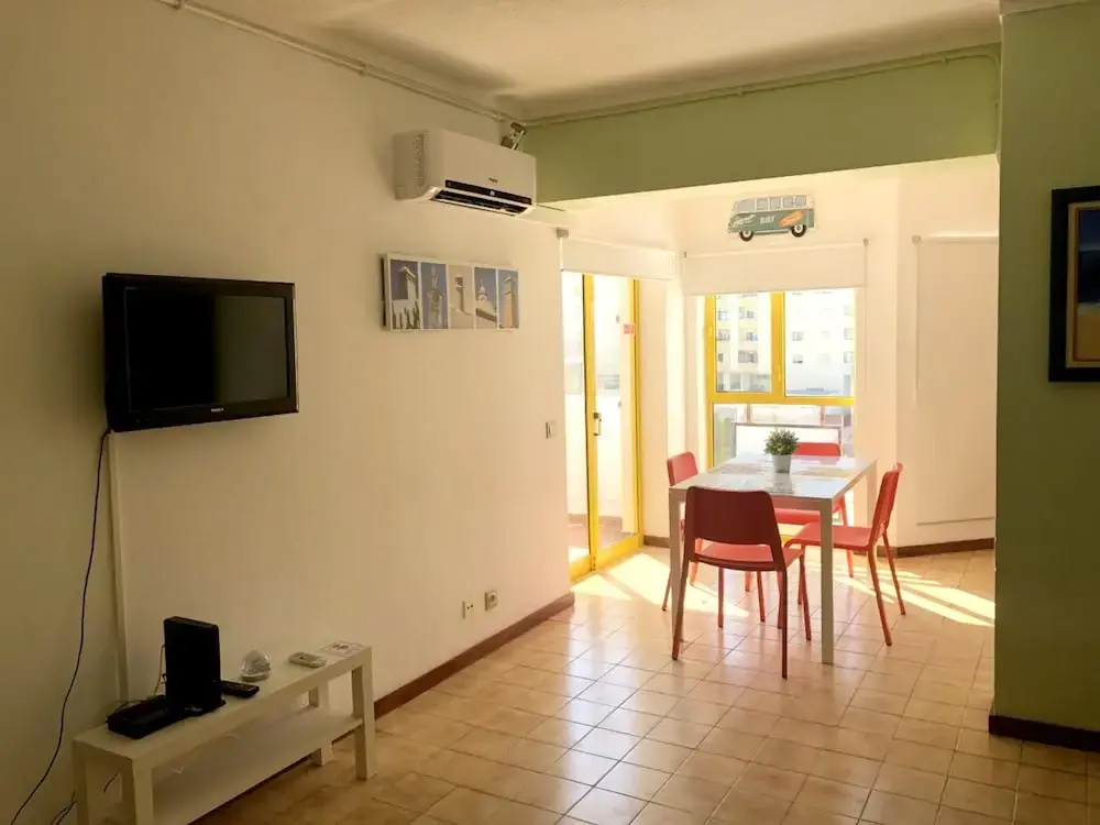 Apartment With one Bedroom in Portimão, With Furnished Balcony and Wifi - 300 m From the Beach
