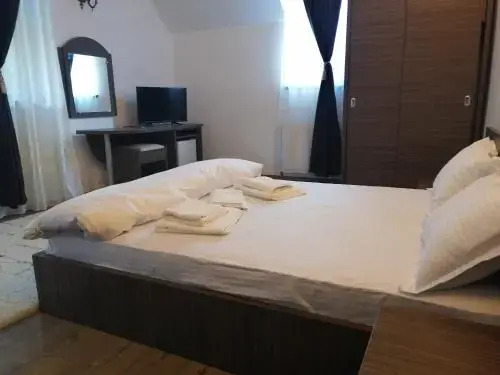 Casa cu flori