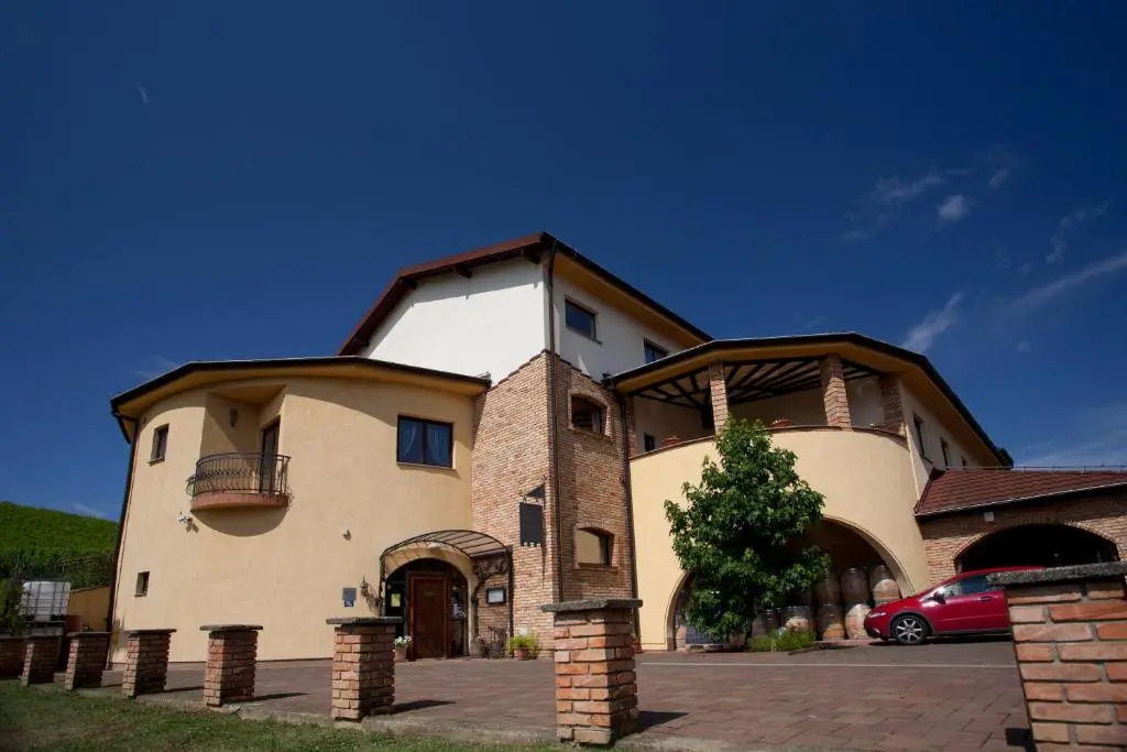 Stupnički Dvori Winery Hotel