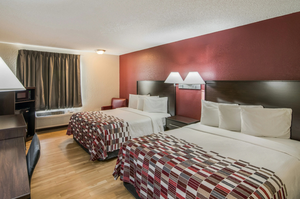 Red Roof Inn & Suites Pensacola East - Milton