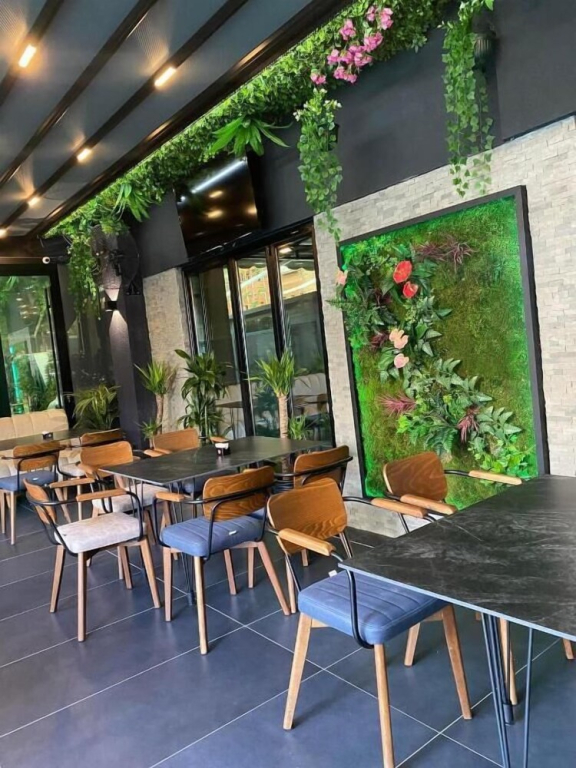 313 Villa City Center