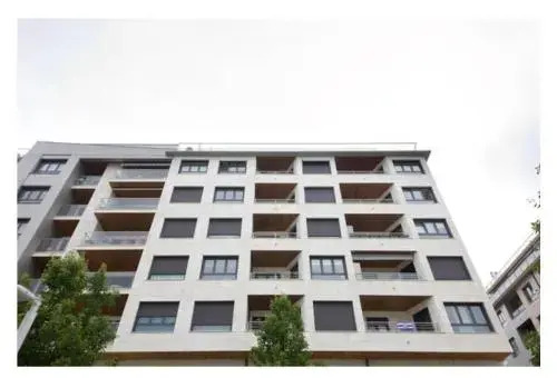 White Cozy Flat in Donostia