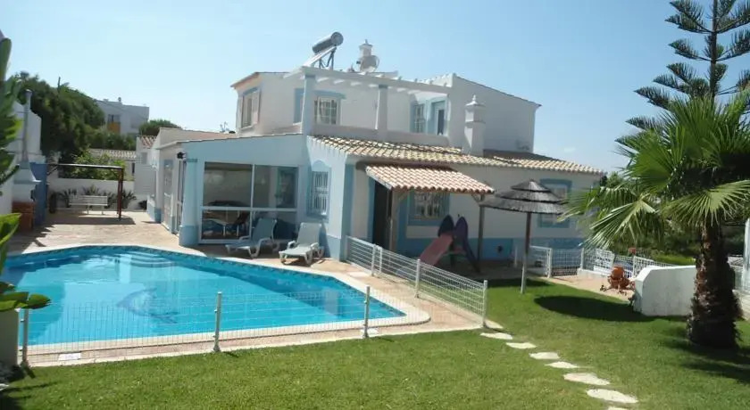 Alamos House