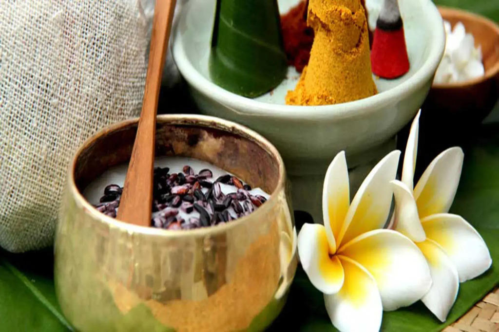 Le Palais Juliana Experience tradition on us Book 2 nights and get a free morning alms-giving session