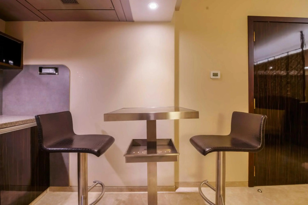 Hotel Sai Palace Grand Malad