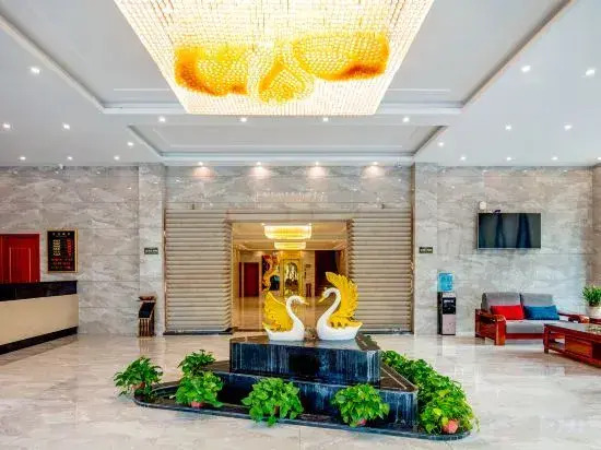 Pinglu Hotel
