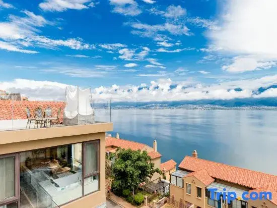 Haizhaoshan • 270-Degree Cliff Seaview Holiday Villa (Dali Haidongfang)