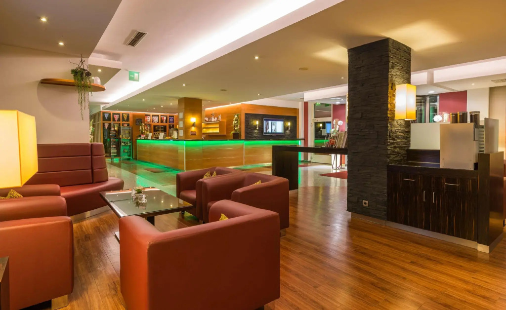 NOVINA HOTEL Südwestpark