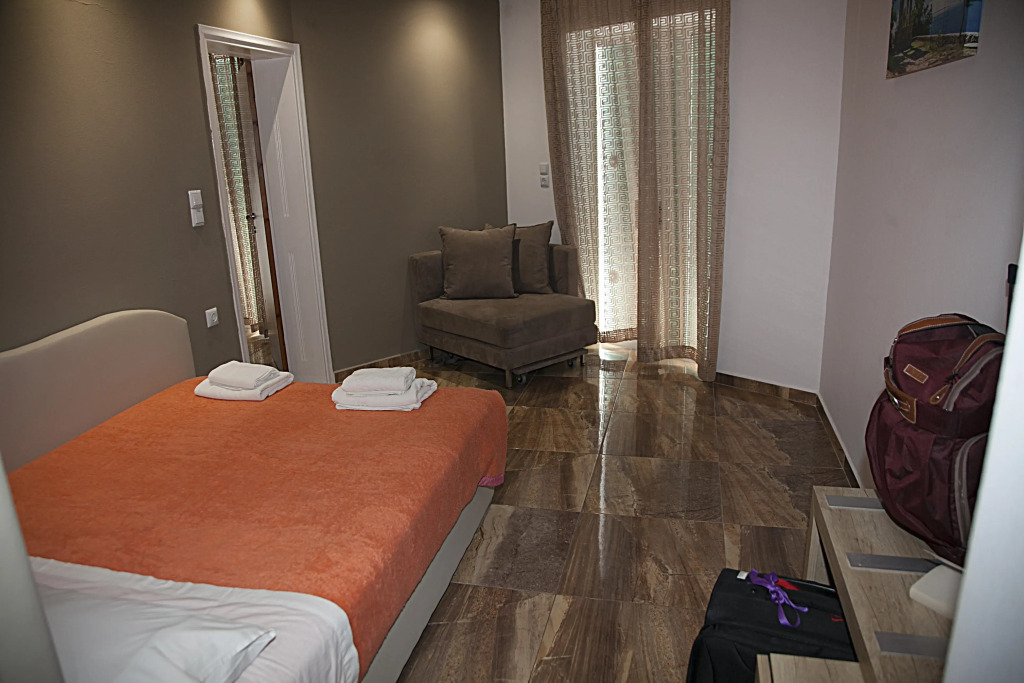 Zeus Hotel