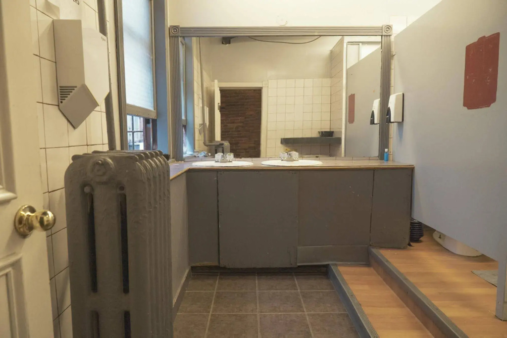 The Cambie Hostel Gastown