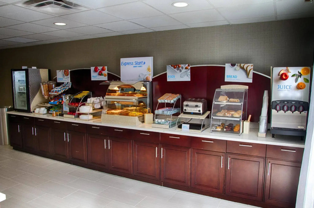 Holiday Inn Express Sidney by IHG