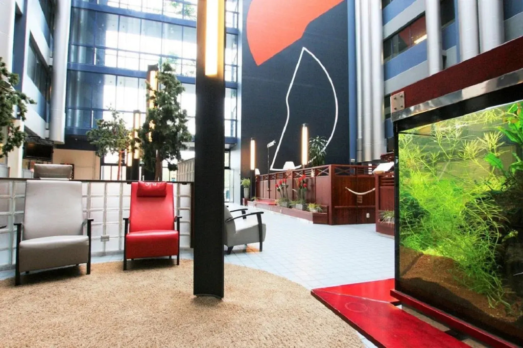Skyline Airport Hotel