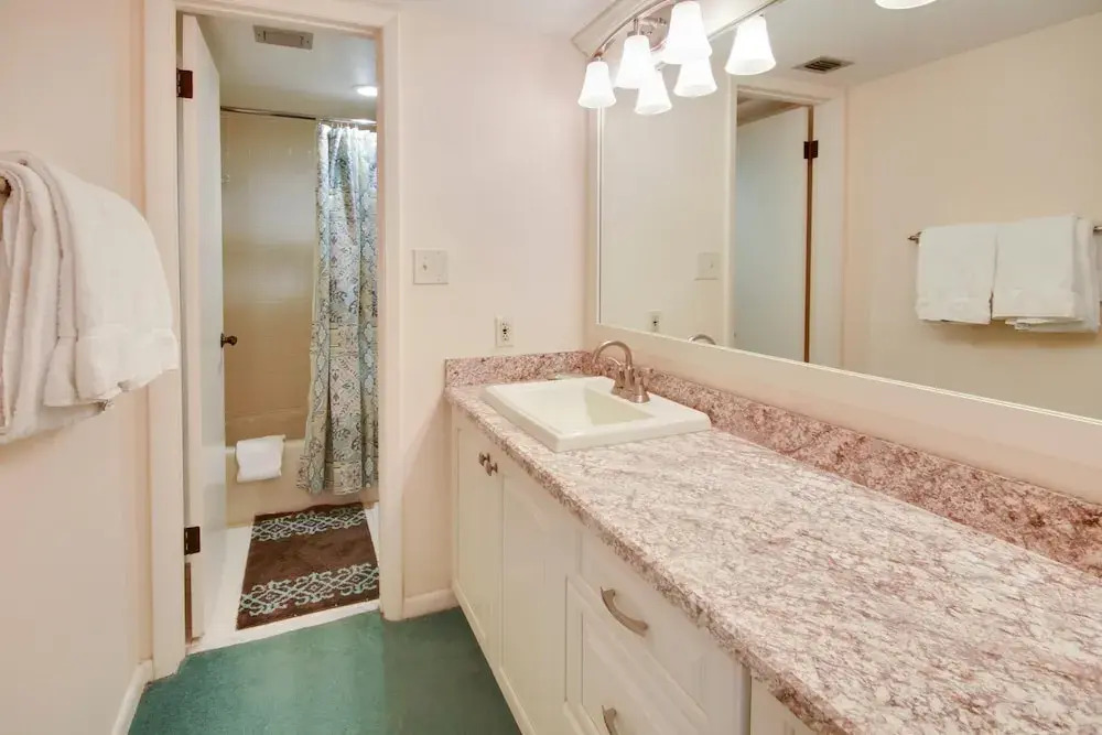 Land's End 301 Building 6 Beachfront / End Unit / Large Balcony!