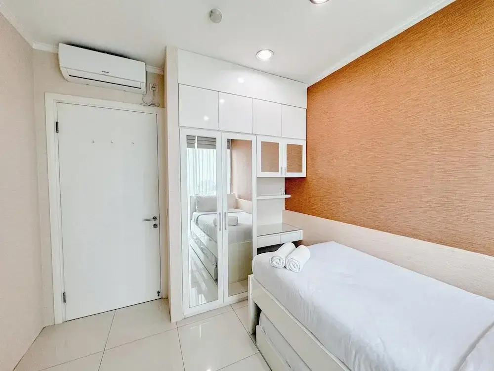 Restful And Simple 2Br At The Via And The Vue Apartment