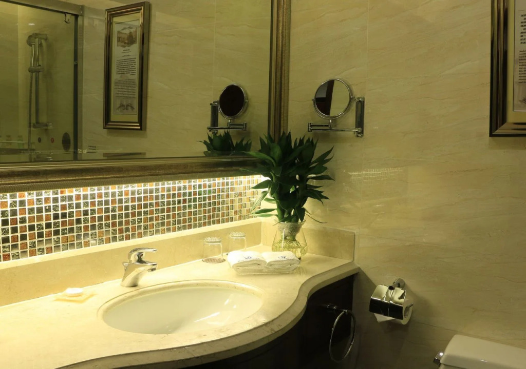 Junyi Hotel