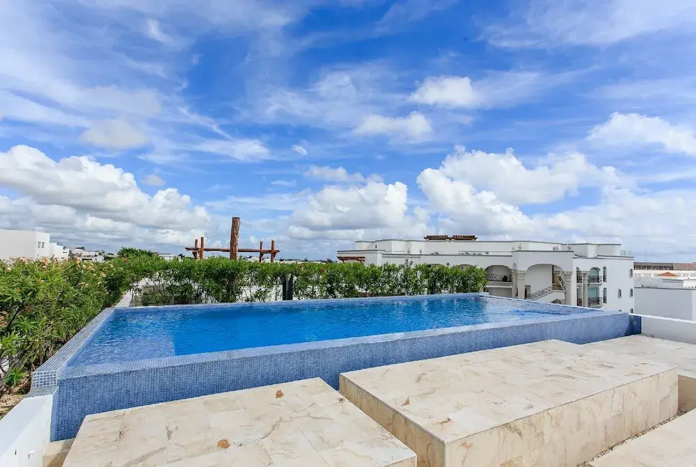 IN 03 2 Bedroom+ 6 people+ Mamitas Beach Area- 1block from beach Apts