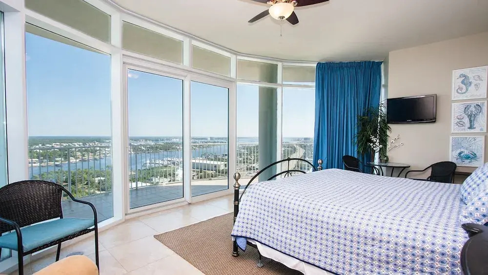 Updated and Relaxing Four Bedroom - Unit Tpc1701