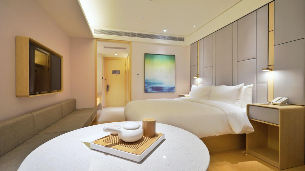 JI Hotel Shanghai Hongqiao National Convention and Exhibition Center Huaxiang Road