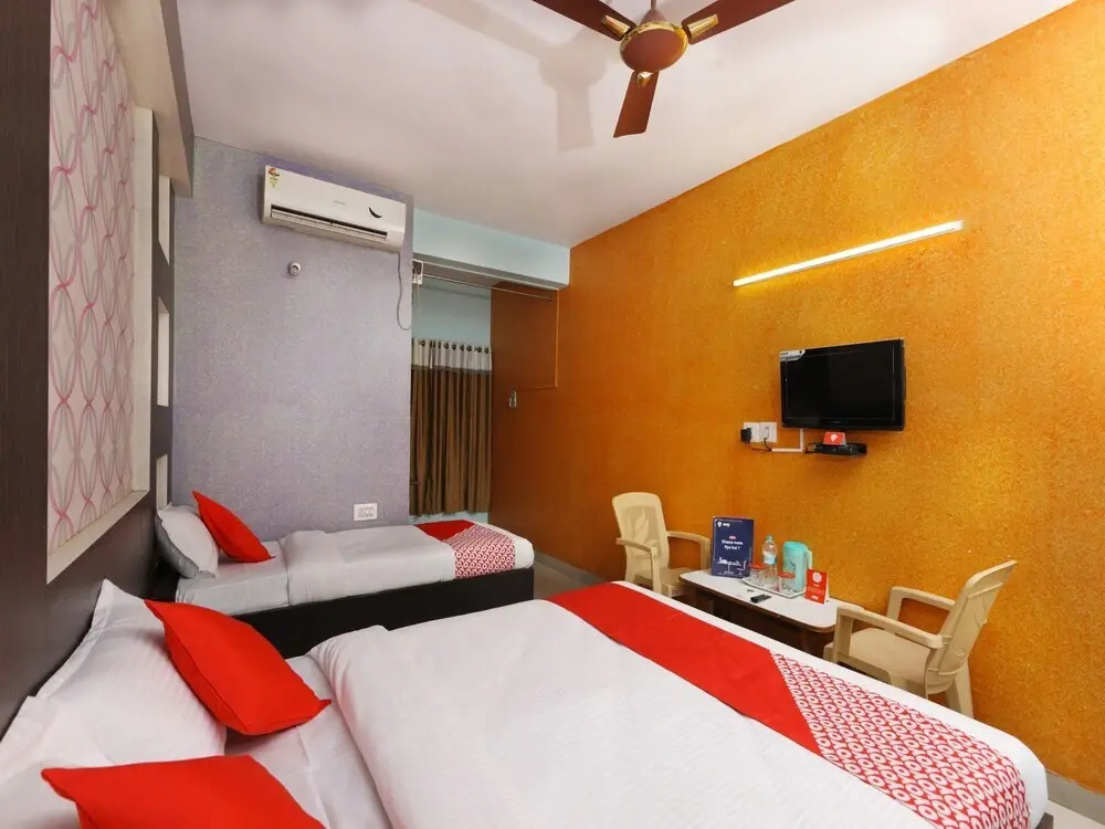 OYO 12787 Hotel Jaya Lakshmi Residency